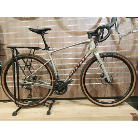 REVOLT Advanced 2 GRAVEL - Giant - Equipé - Taille ML - Occasion reconditionné