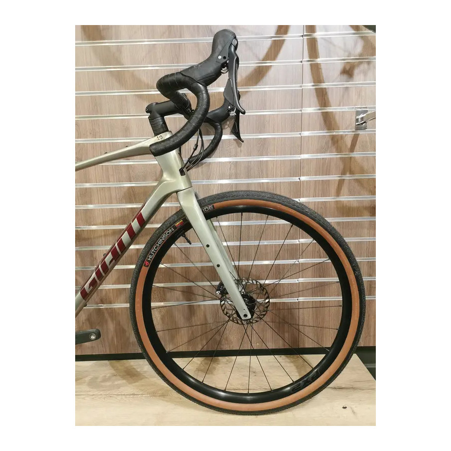 REVOLT Advanced 2 GRAVEL - Giant - Equipé - Taille ML - Occasion reconditionné