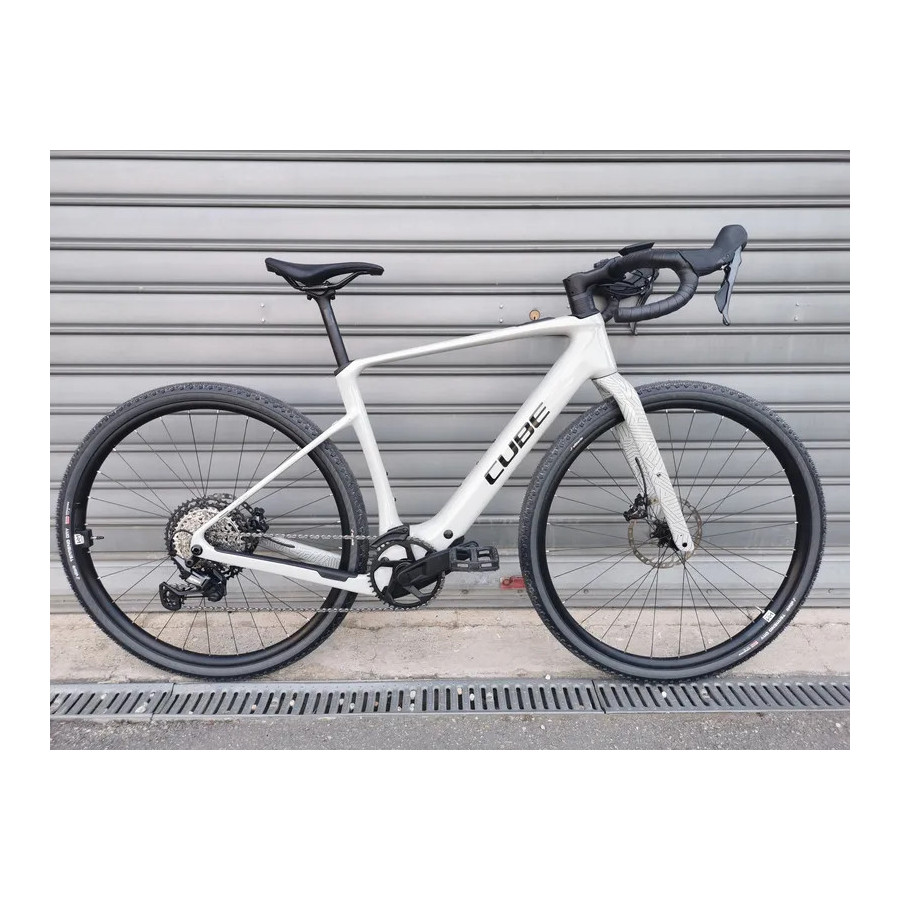 Nuroad Hybrid C:62 Race - 2026 - M - Gravel Electrique CUBE d'occasion reconditionné