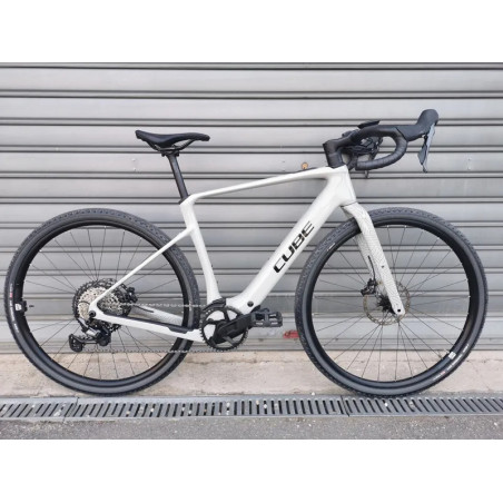 Nuroad Hybrid C:62 Race - 2026 - M - Gravel Electrique CUBE d'occasion reconditionné