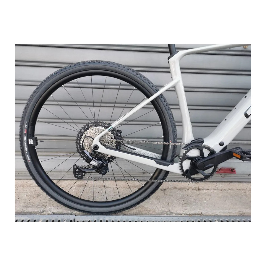 Nuroad Hybrid C:62 Race - 2026 - M - Gravel Electrique CUBE d'occasion reconditionné