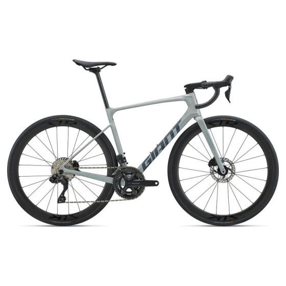 Defy Advanced 0 - 2027 - Giant