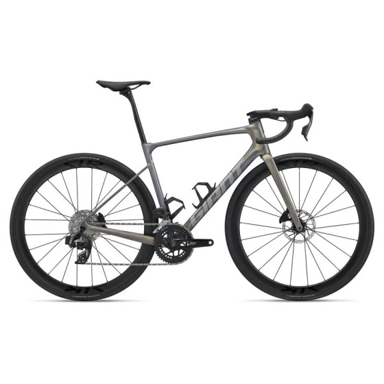 Vélo Endurance Defy Advanced Pro 1 - 2027 - Giant - CYCLES BLAIN