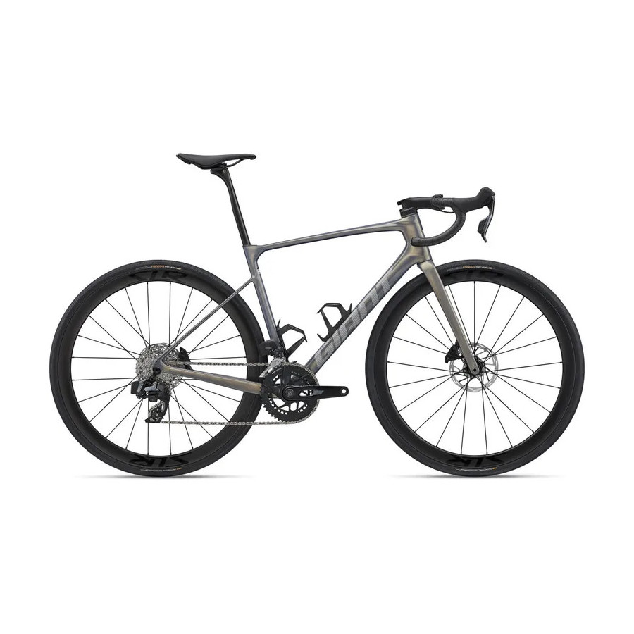 Vélo Endurance Defy Advanced Pro 1 - 2027 - Giant - CYCLES BLAIN