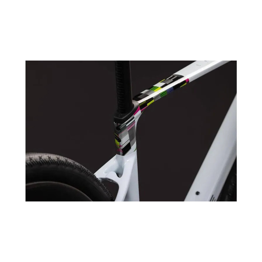 Gravel Nuroad C:62 SLT - 2027 - Cube